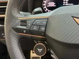CUPRA Leon (2025) thumbnail 15