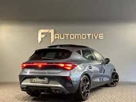 CUPRA Leon (2025) thumbnail 3
