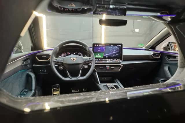 CUPRA Leon (2025) thumbnail 21