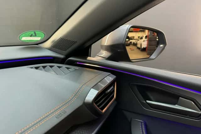 CUPRA Leon (2025) thumbnail 26