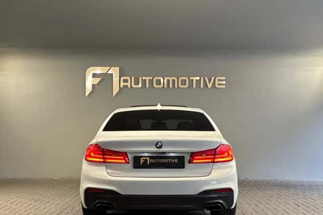 BMW 5-Serie (2017) thumbnail 12