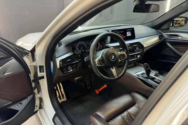 BMW 5-Serie (2017) thumbnail 5