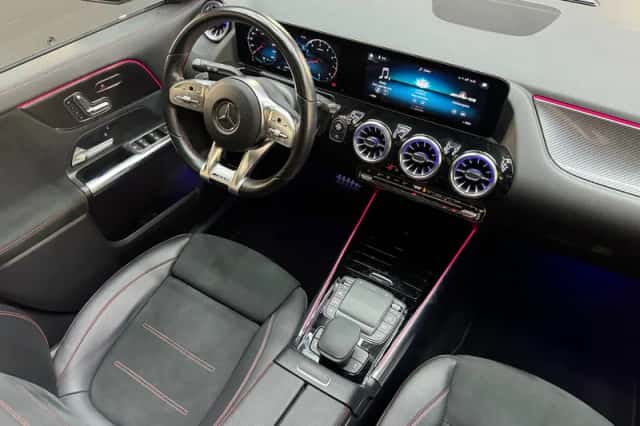 Mercedes-Benz GLA (2021) thumbnail 37