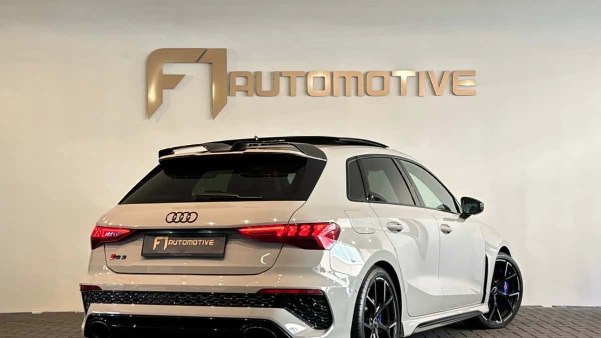 Audi RS3 (2023) — foto 1