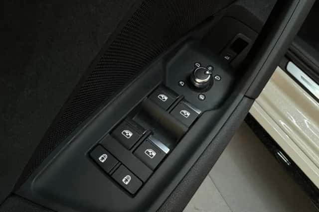Audi RS3 (2023) thumbnail 25