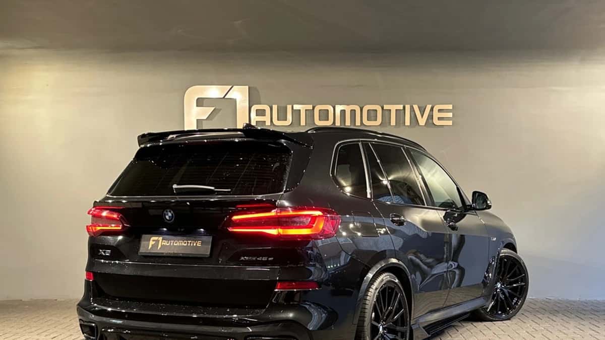 BMW X5 (2023) — foto 1