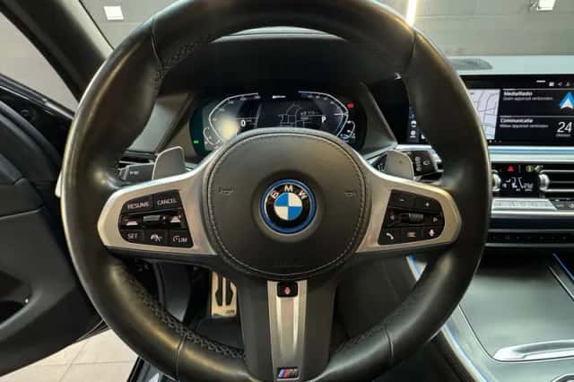 BMW X5 (2023) thumbnail 17