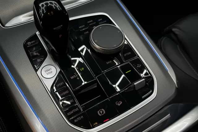 BMW X5 (2023) thumbnail 23
