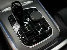 BMW X5 (2023) thumbnail 23