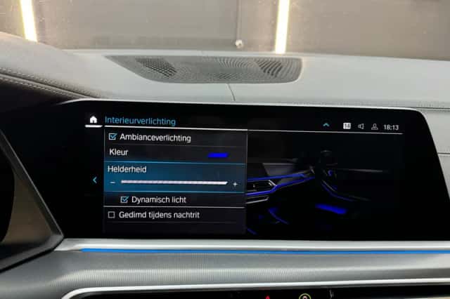BMW X5 (2023) thumbnail 38
