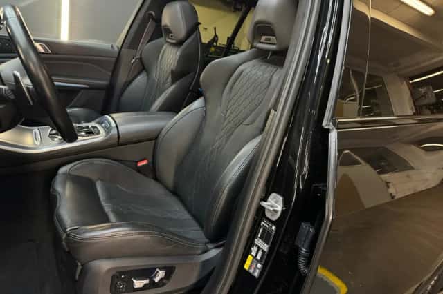BMW X5 (2023) thumbnail 5