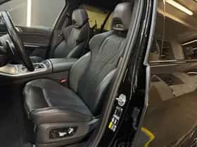 BMW X5 (2023) thumbnail 5