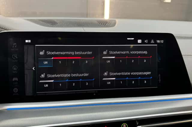 BMW X5 (2023) thumbnail 42