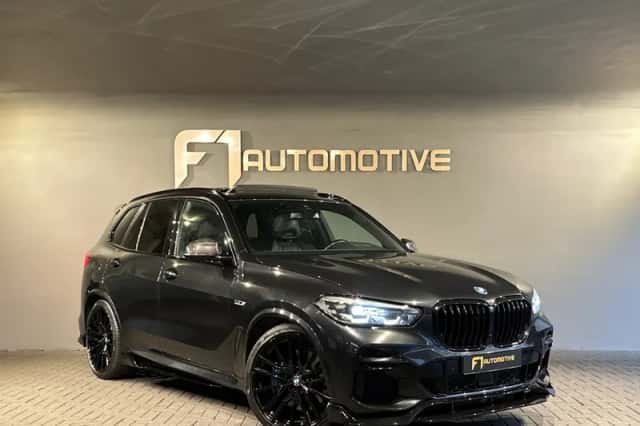 BMW X5 (2023) thumbnail 8