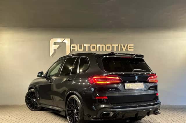 BMW X5 (2023) thumbnail 9