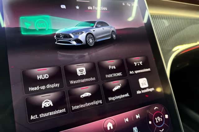 Mercedes-Benz C-Klasse (2023) thumbnail 36