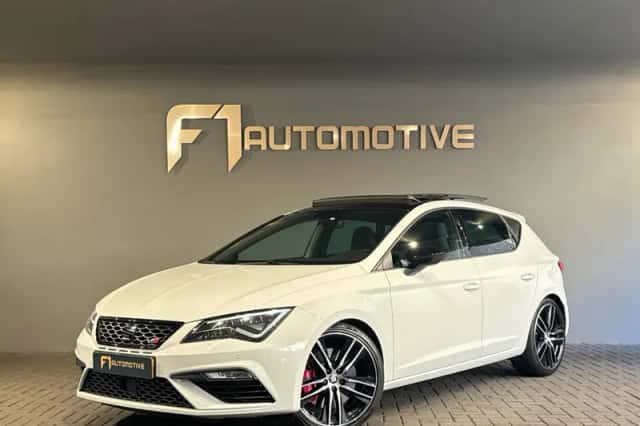SEAT Leon (2018) thumbnail 1