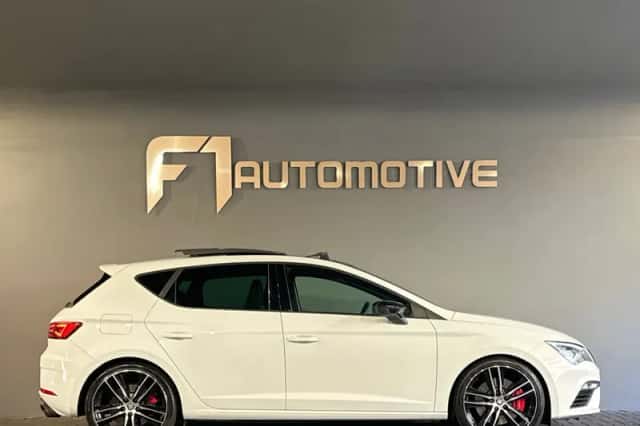 SEAT Leon (2018) thumbnail 10