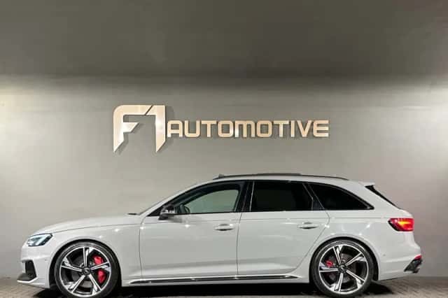 Audi RS4 (2019) thumbnail 11