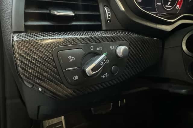 Audi RS4 (2019) thumbnail 38
