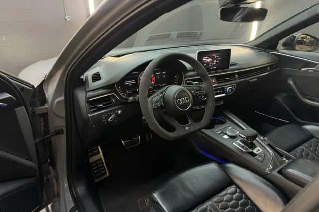 Audi RS4 (2019) thumbnail 6