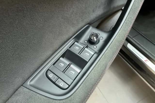 Audi RSQ8 (2024) thumbnail 33