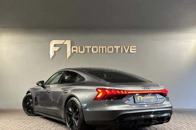Audi e-tron GT (2023) thumbnail 8