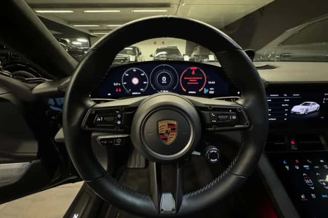 Porsche Taycan (2020) thumbnail 19