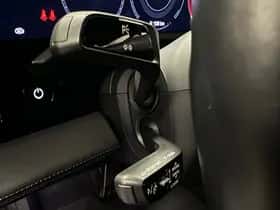 Porsche Taycan (2020) thumbnail 30