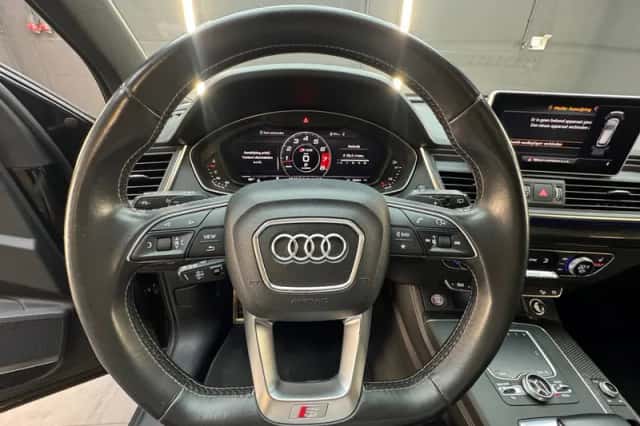 Audi SQ5 (2018) thumbnail 18