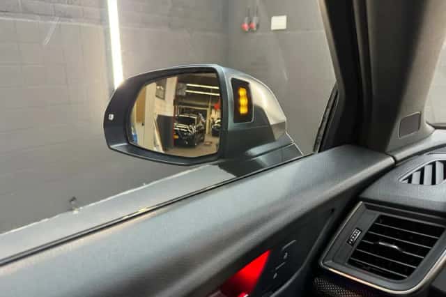 Audi SQ5 (2018) thumbnail 28