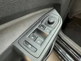 Volkswagen Golf (2021) thumbnail 22