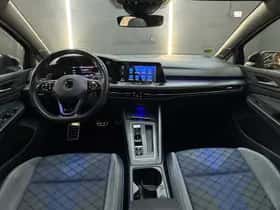 Volkswagen Golf (2021) thumbnail 4