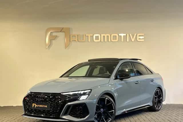 Audi RS3 (2022)