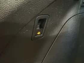 Volkswagen Tiguan (2022) thumbnail 15