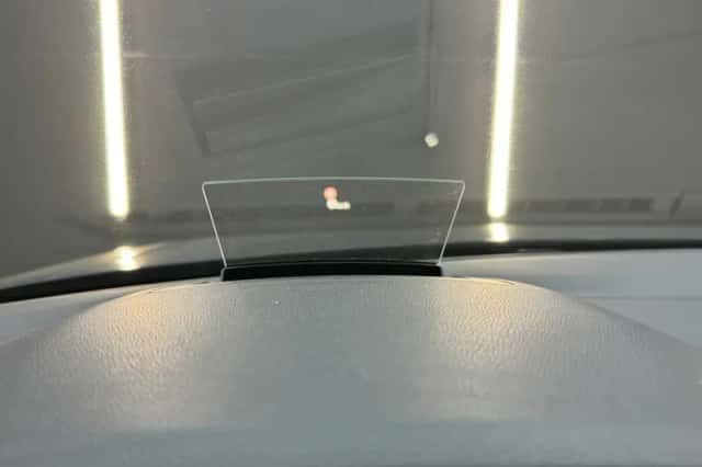 Volkswagen Tiguan (2022) thumbnail 17
