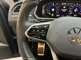 Volkswagen Tiguan (2022) thumbnail 23