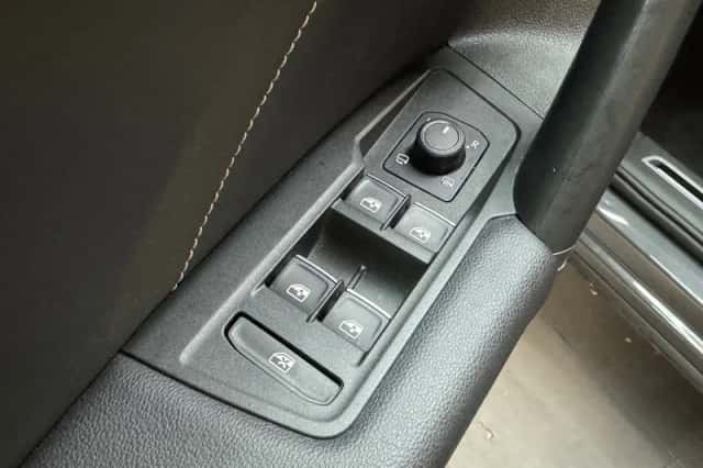 Volkswagen Tiguan (2022) thumbnail 27