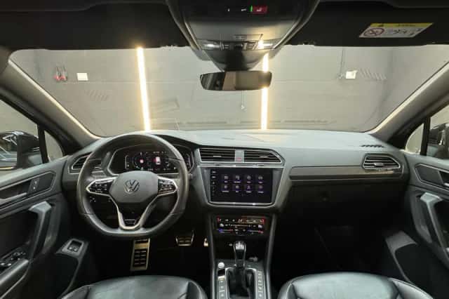 Volkswagen Tiguan (2022) thumbnail 4