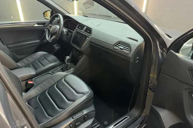 Volkswagen Tiguan (2022) thumbnail 44