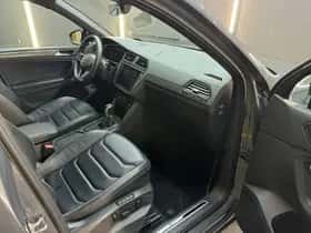 Volkswagen Tiguan (2022) thumbnail 44