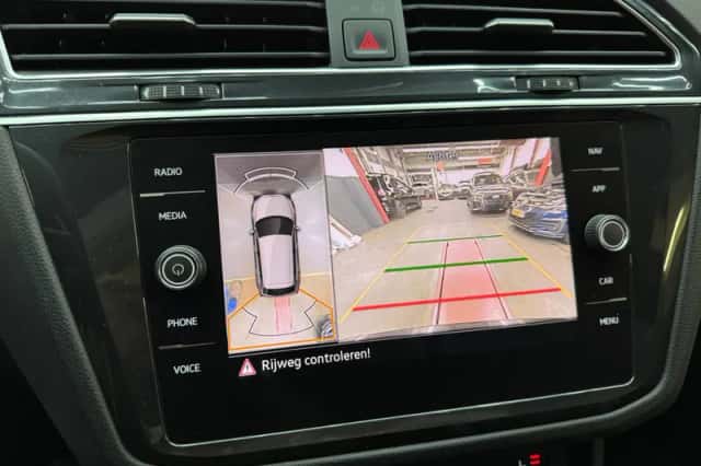 Volkswagen Tiguan (2020) thumbnail 26