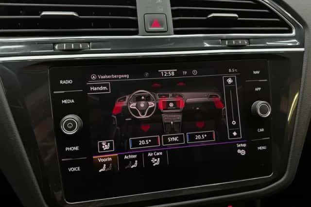 Volkswagen Tiguan (2020) thumbnail 27