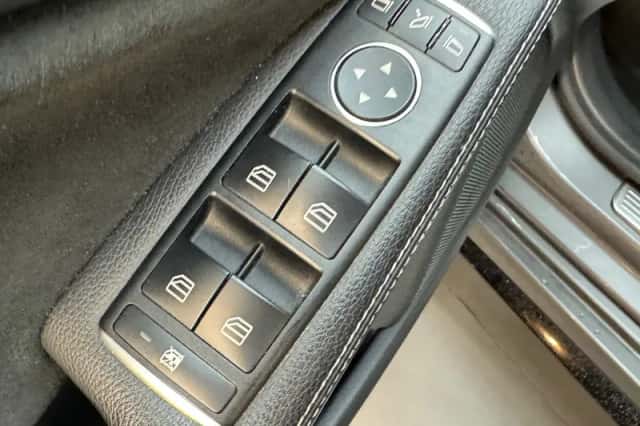 Mercedes-Benz CLA-Klasse (2018) thumbnail 16