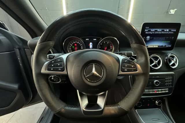 Mercedes-Benz CLA-Klasse (2018) thumbnail 17