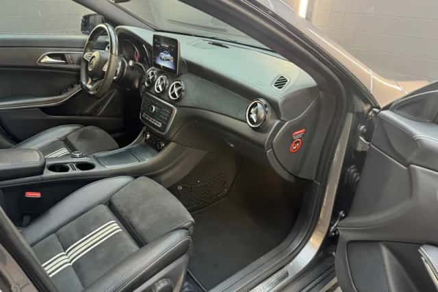 Mercedes-Benz CLA-Klasse (2018) thumbnail 30