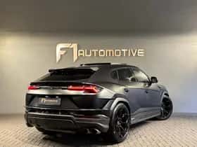 Lamborghini Urus (2023)