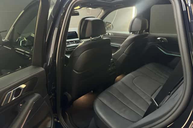 BMW X5 (2022) thumbnail 16