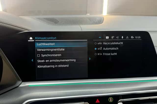 BMW X5 (2022) thumbnail 30