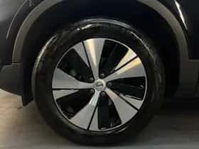 Volvo XC40 (2020) thumbnail 18